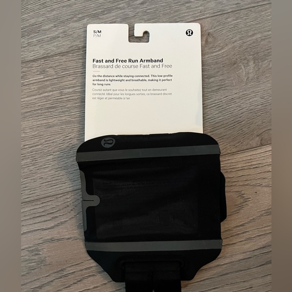 Lululemon Fast And Free Run Armband Black S/M - Picture 3 of 7